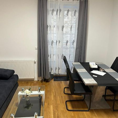 Paky Appartements 00322 บรุคอันแดร์ไลทา ภายนอก รูปภาพ
