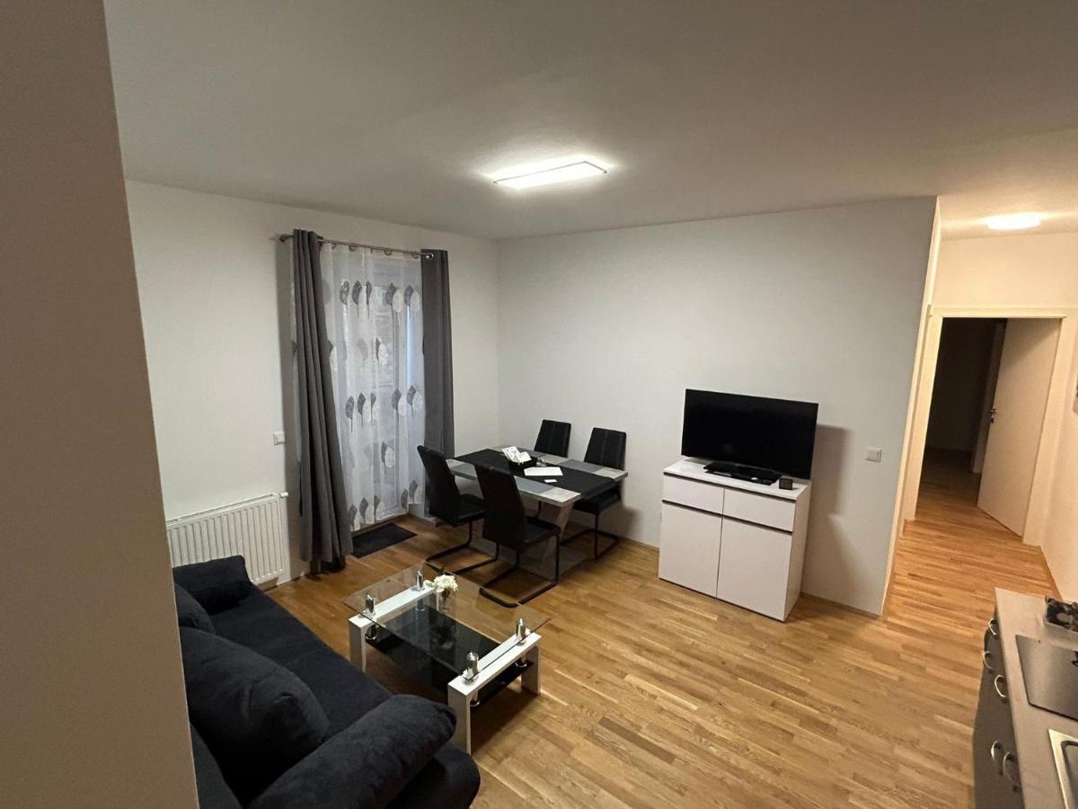 Paky Appartements 00322 บรุคอันแดร์ไลทา ภายนอก รูปภาพ